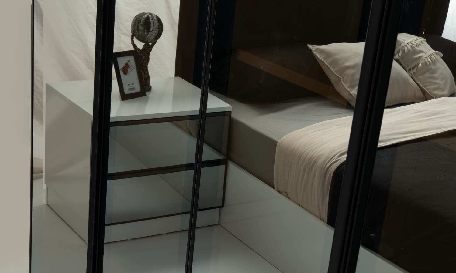 LULYA REFLEKTE YATAK ODASI TAKIMI